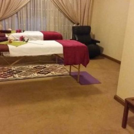Budias Guest House 肯普顿帕克 外观 照片